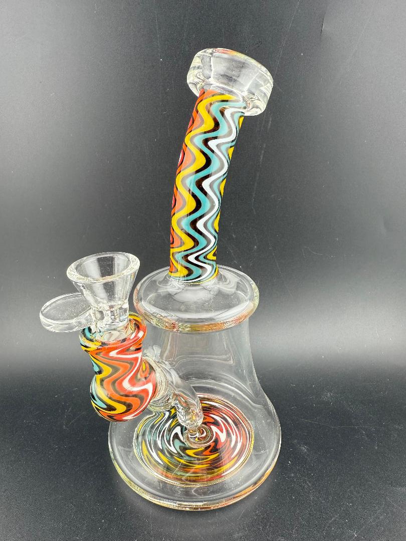 Import 7" Wig Wag Neck Banger Rig 14mm 90° with colorful wig wag neck design and compact functionality.