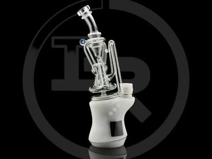 Iridescent Glass Focus V Carta Glass Replacement - Tricycler displayed with a clear glass recycler attachment.
