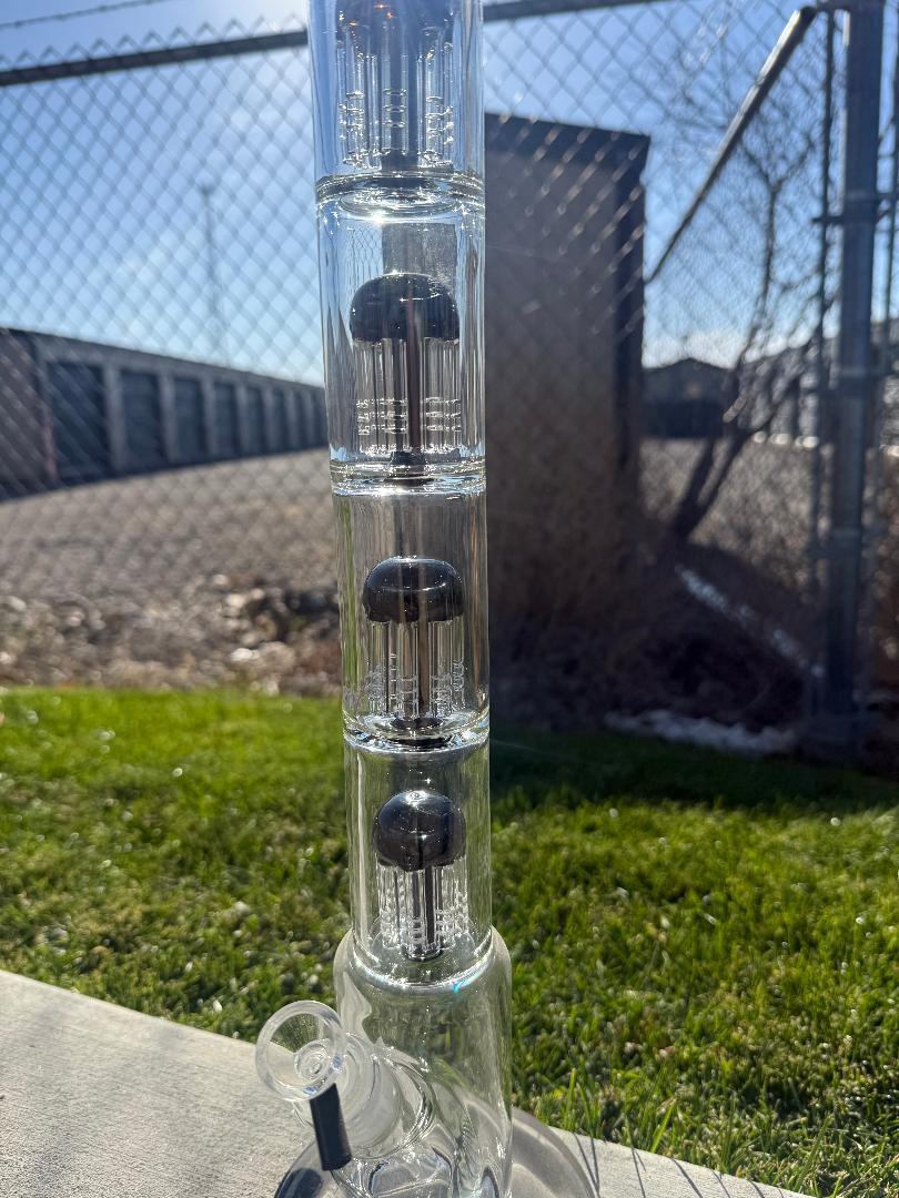 Lotus Glass Large Format Quad Tree Perc 14mm 45° with quad tree percolator in clear glass on grass