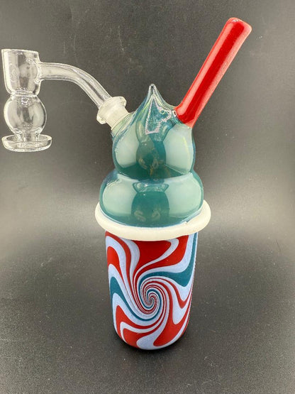 Matthew R Glass Terpee Rig 10mm 45° featuring red and blue swirled design, durable borosilicate glass.
