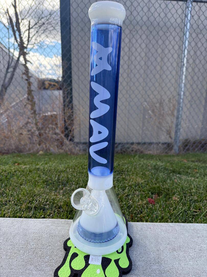 MAV Glass 18" Pyramid Perk Beaker - Blue & White showcasing its unique design and percolator.