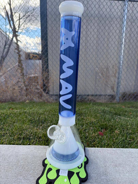MAV Glass 18" Pyramid Perk Beaker - Blue & White showcasing its unique design and percolator.