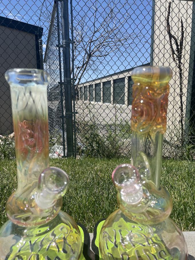 MJHoG Flower Beaker - Gold & Silver Fumed Bubble 14mm 45