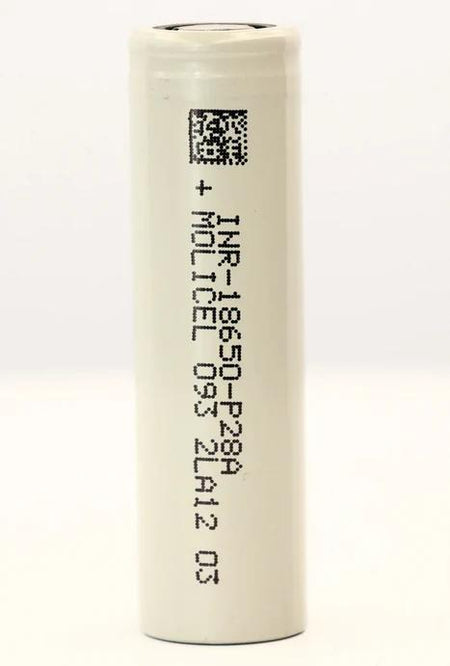 Molicel 18650 2800mah 35A battery showing model number and design features for high-performance applications.