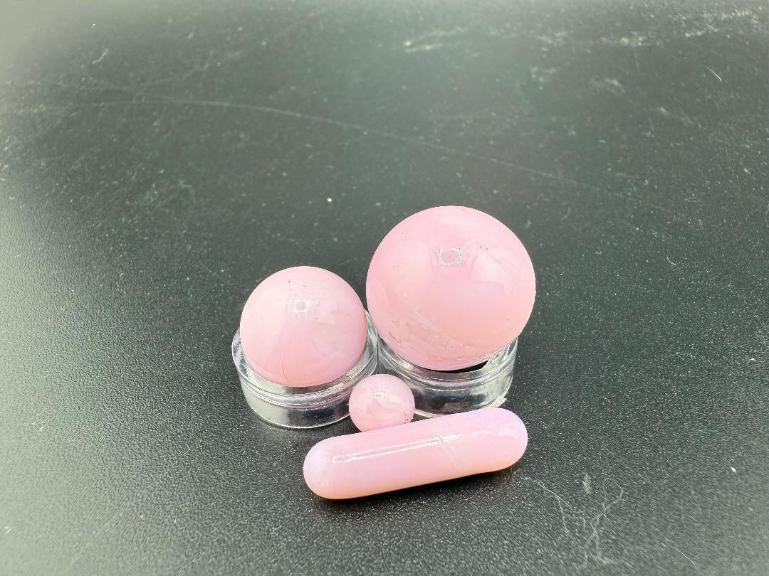 Mop Head Glass Slurper Quartz Terp Pearl Set in pink, featuring various sizes for a premium dab experience.
