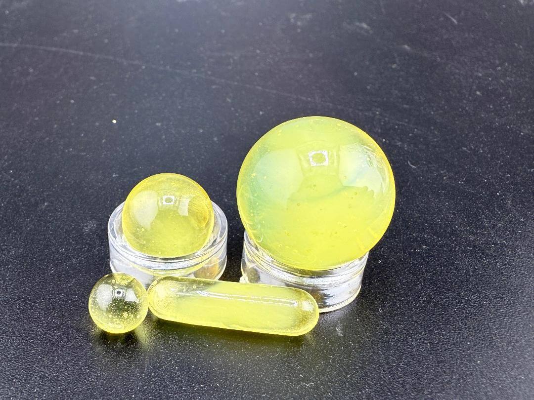Mop Head Glass Slurper Quartz Terp Pearl Set in vibrant yellow, handcrafted for smooth dabbing performance.