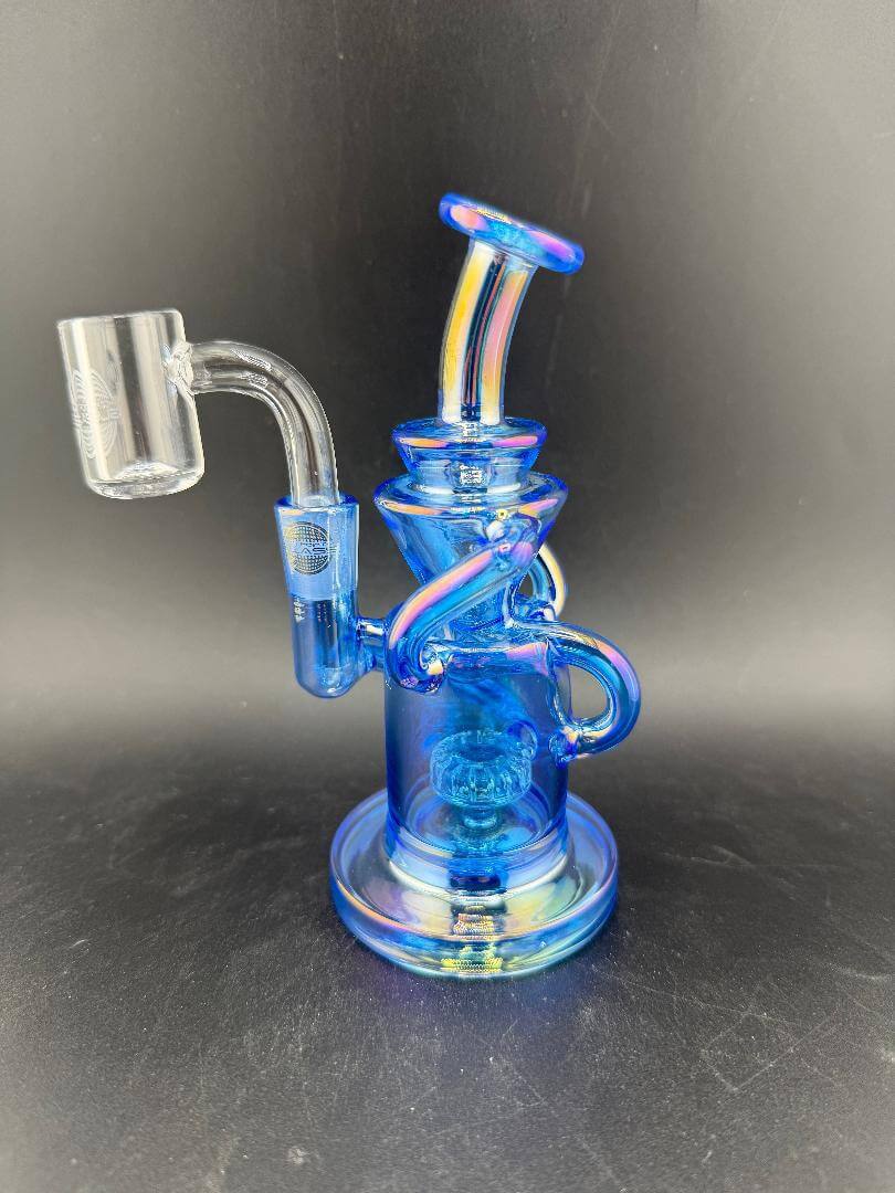 On Point Glass Recycler 10mm 90° - Kit 5 in electric blue with quartz banger for smooth sessions.