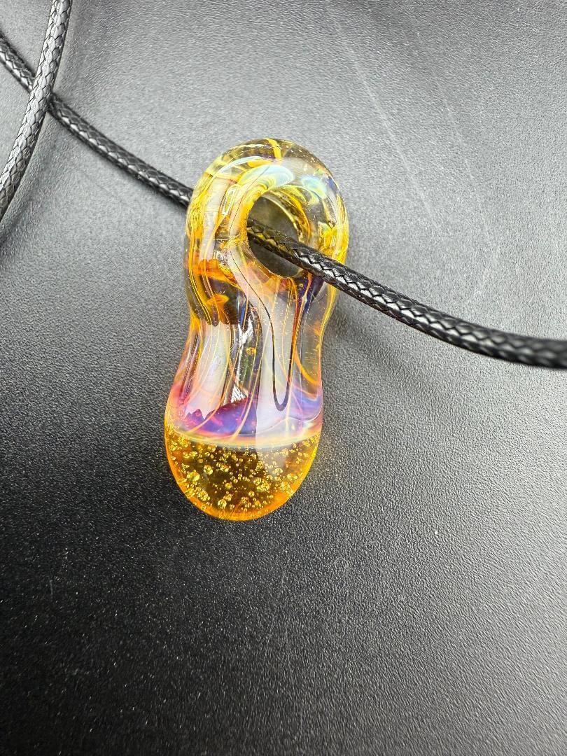Pablos Glass Giblets Neckless Pendant showcasing tiny fumed chaos design in vibrant colors and borosilicate glass.