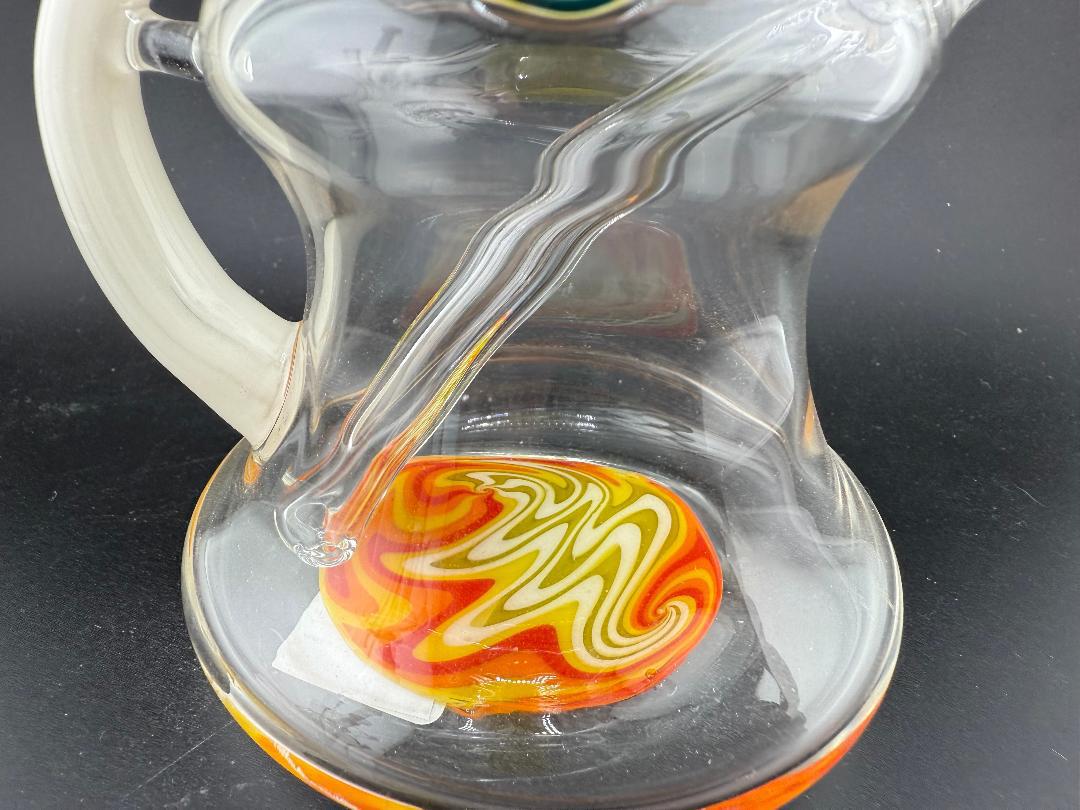 Paul Smith Glass Horned Wig Wag Rig 10mm 45° with vibrant wig wag linework and glass horns, available in peach or yellow.