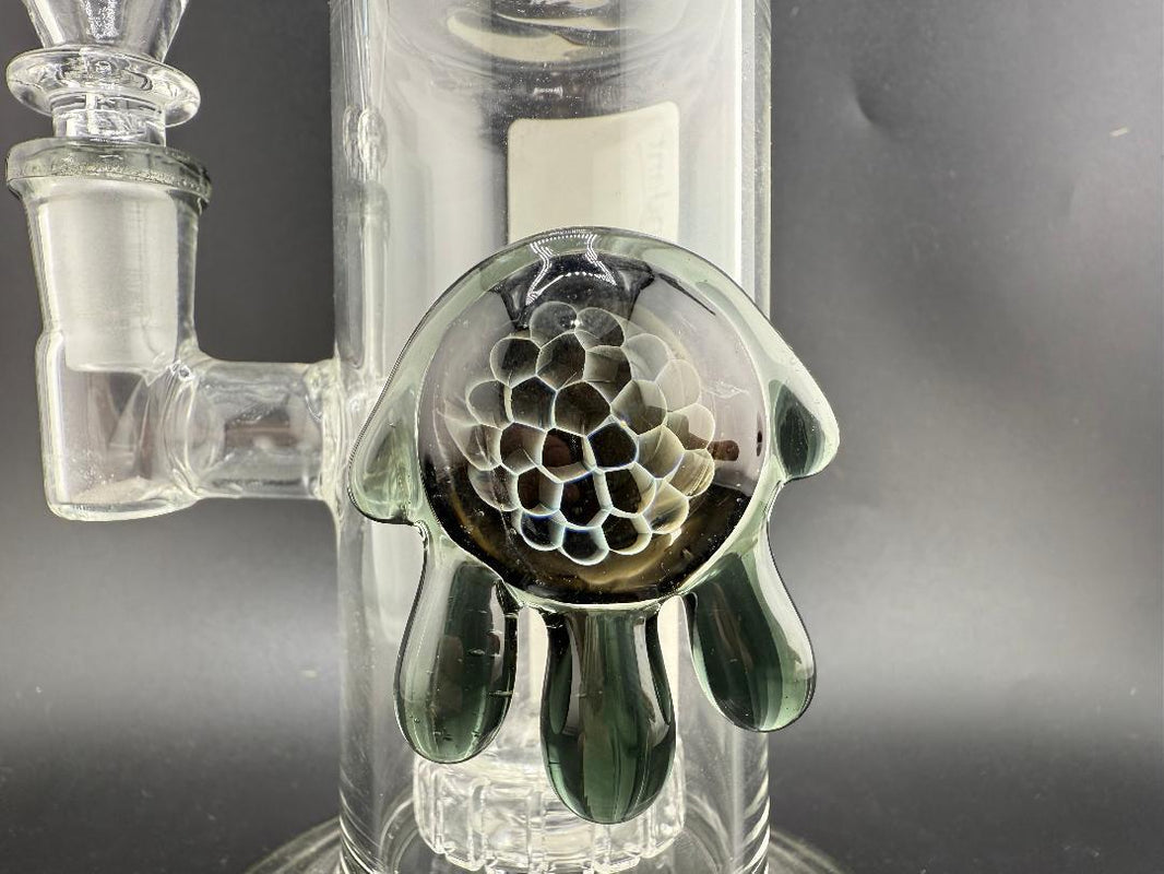 Ruckus 9" Bent Neck Drippy Pendant Rig 14mm 90° showcasing intricate glasswork and design details.