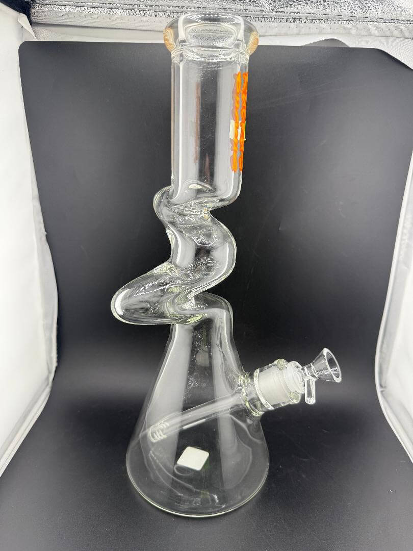 Ruckus Glass 14" Zinger Beaker 14mm 45° - Premium glass rig with zong design for smooth hits and optimal airflow.