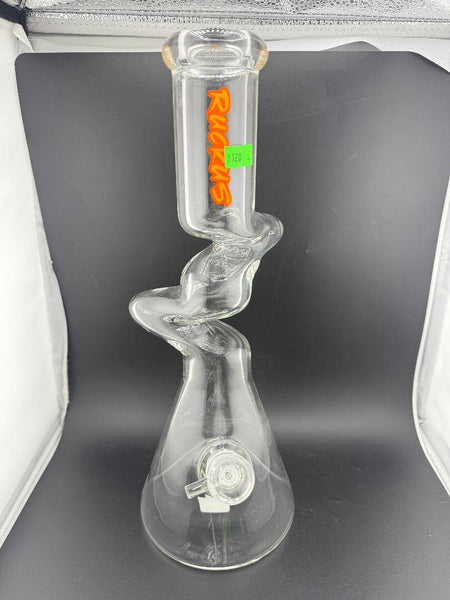 Ruckus Glass 14" Zinger Beaker 14mm 45° showcasing its unique zong design and beaker base.