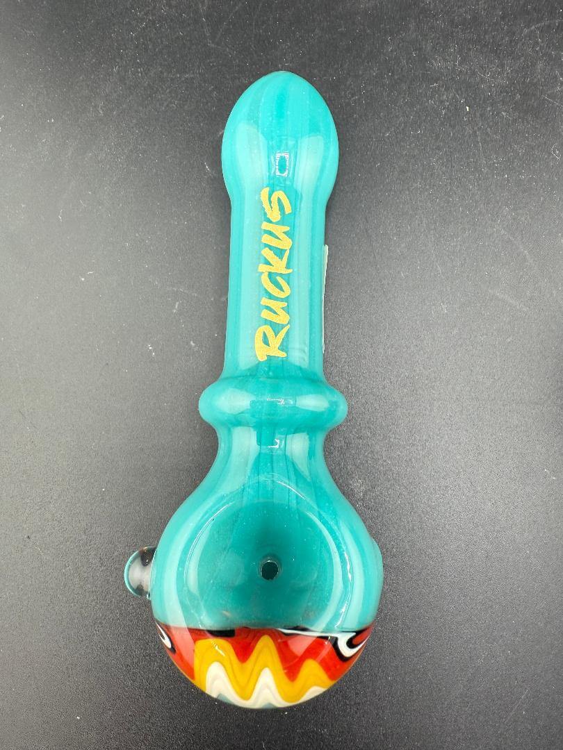 Ruckus Glass Hand Pipe -5" Wig Wag Cap in teal showcasing unique design and vibrant colors.