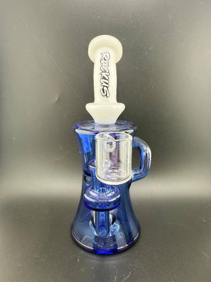 Ruckus Glass Incycler White Neck Colored Bottom 14mm 90° in blue, featuring a sleek design for smooth water filtration.