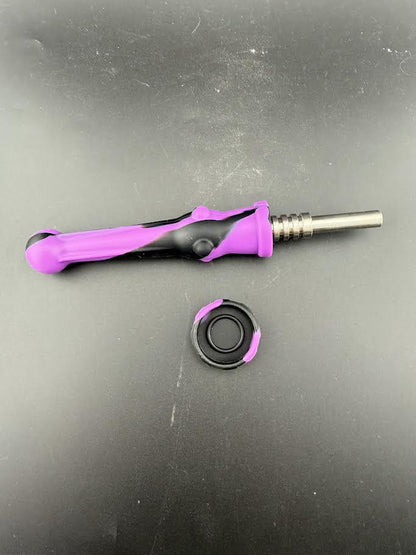 Silicone Nectar Collector with detachable tip, designed for portable and mess-free dabbing.