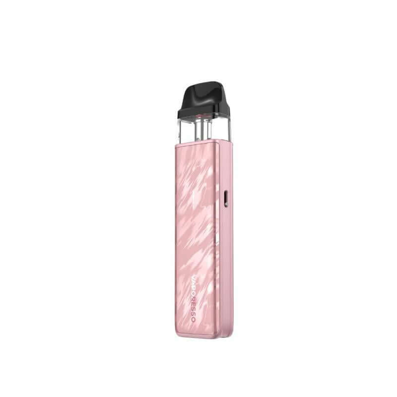Vaporesso XROS 5 Mini Kit in pink, compact MTL device designed for optimal vaping experience.