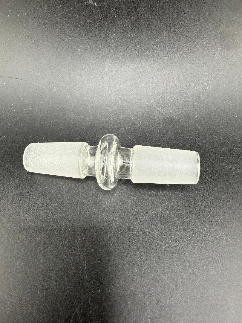 White Rhino Glass Adapter - 14mm Male to 14mm Male, durable glass connector for 14mm female joints.